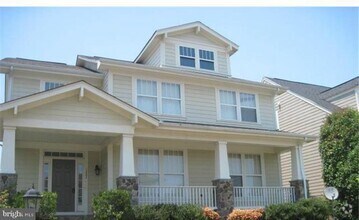 Building Photo - 1202 Anderson St