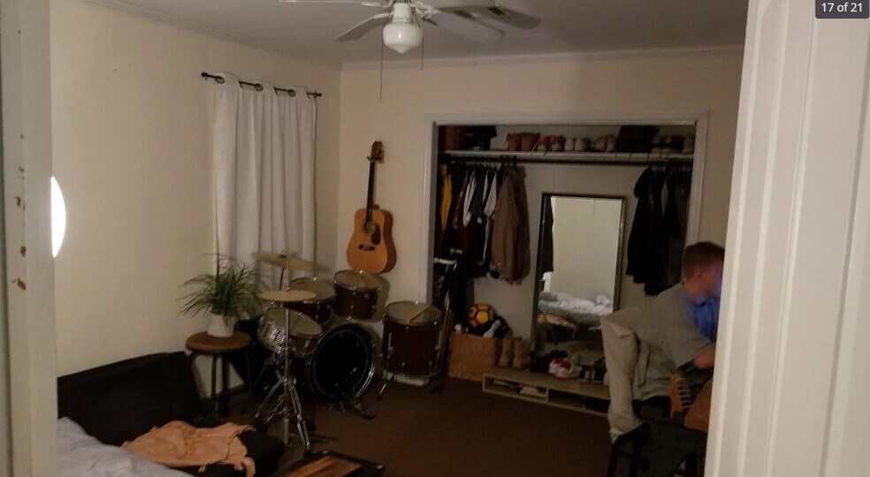 Building Photo - 185 Nantahala Ave