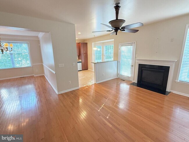 Building Photo - 5624 Arrowfield Terrace