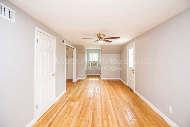 Building Photo - 4605 Nelson Dr