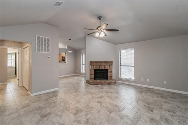 Building Photo - 2312 Shady Turf Dr