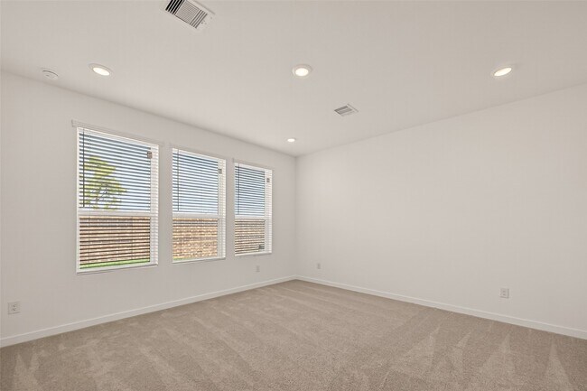 Building Photo - 2511 American Ruby Dr