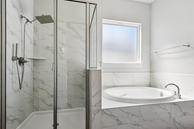 Building Photo - 11212 Charger Wy