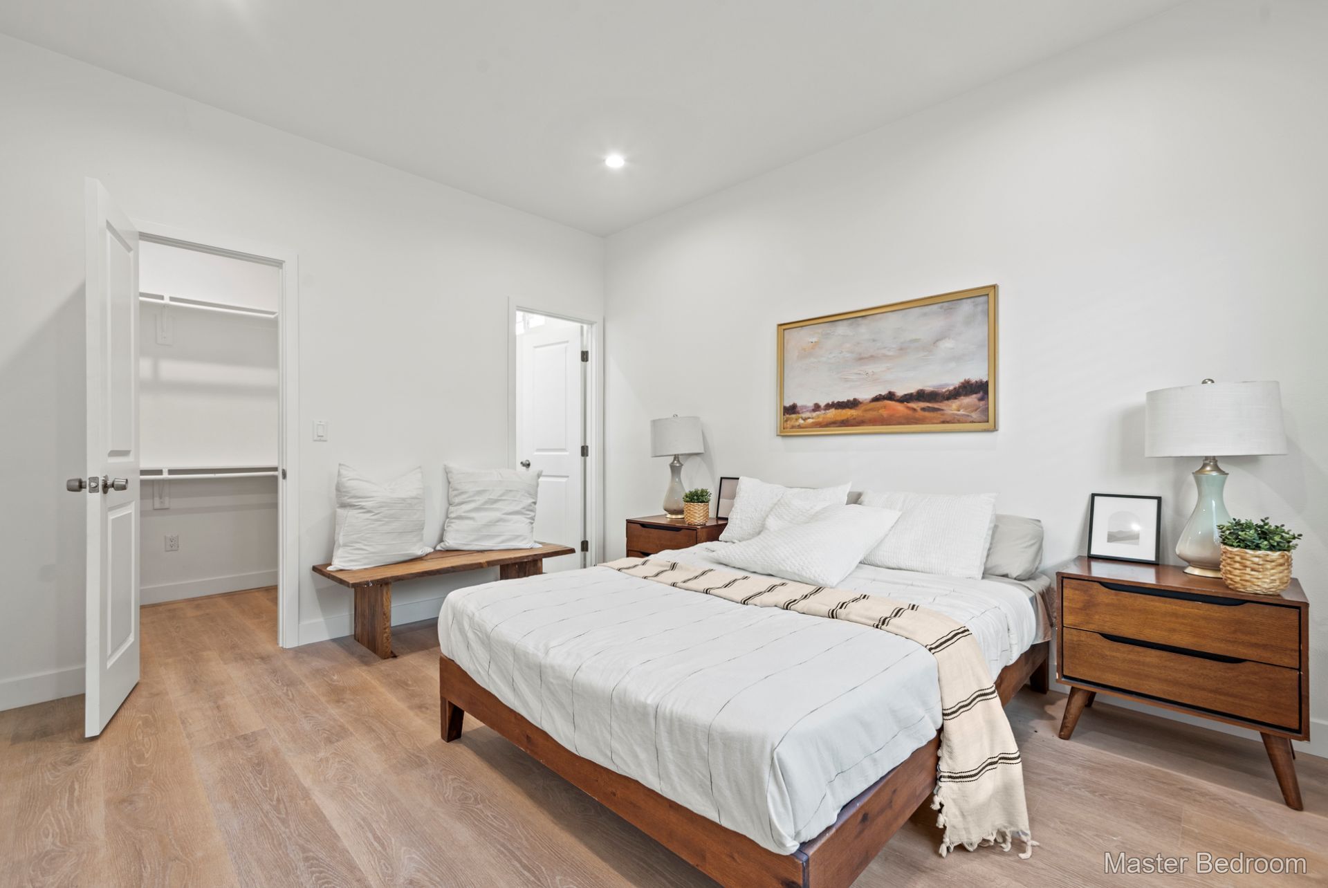 Building Photo - 128 S Citrus Ave