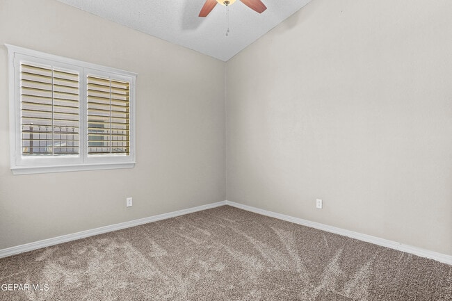 Building Photo - 3236 Sunset Point Dr