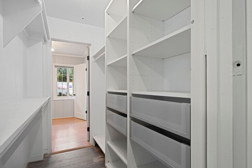 Building Photo - 22123 Main St