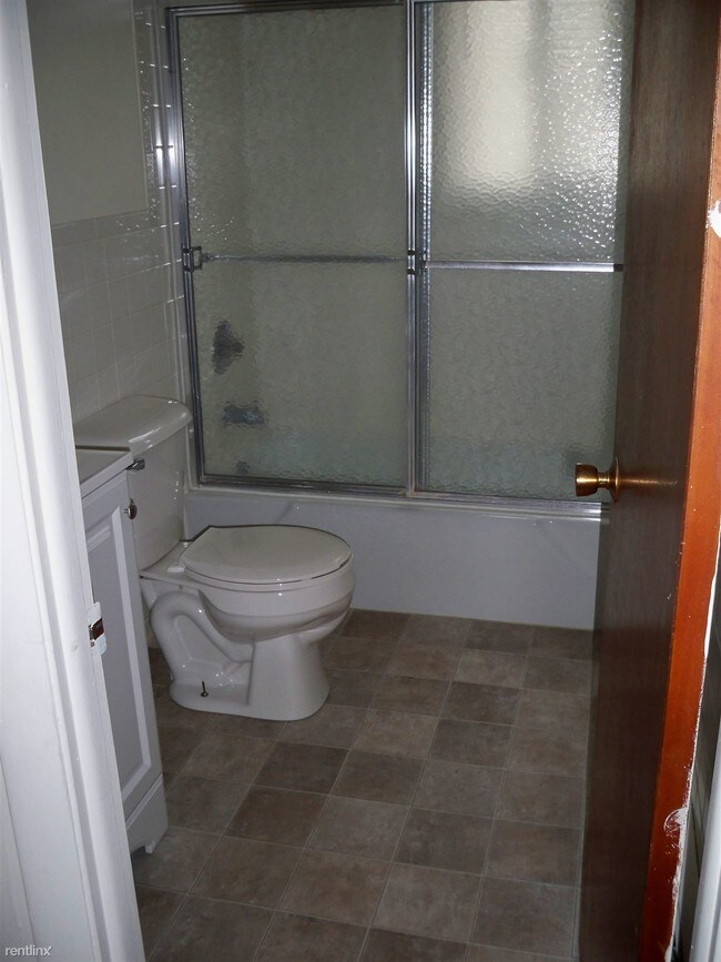 Building Photo - 1 br, 1 bath Apartment - The Francis