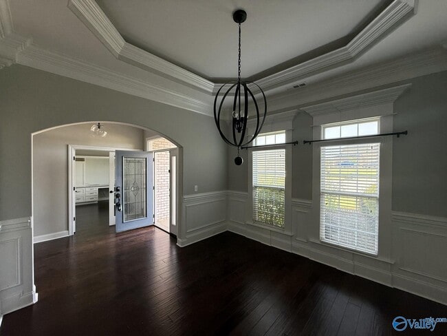 Building Photo - 219 Woodgrove Dr