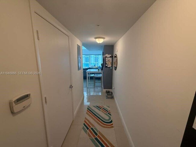 Building Photo - 41 SE 5th St