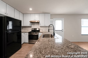 Building Photo - 5631 Apricot Mist