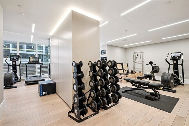 Building Photo - 150 Seaport Blvd