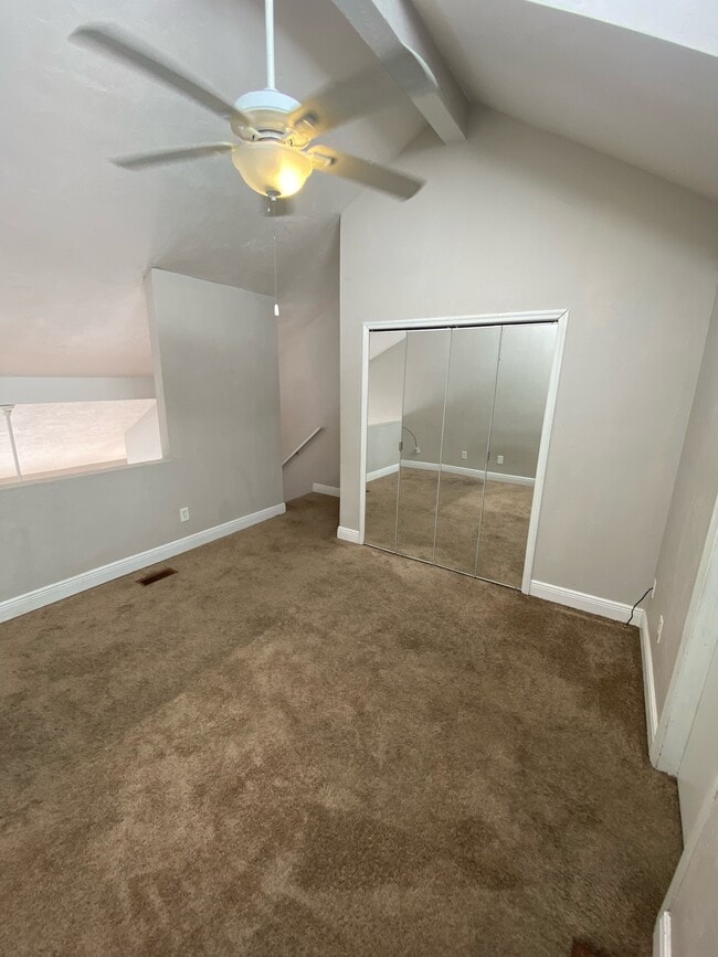 Building Photo - 1218 Stone Greene St