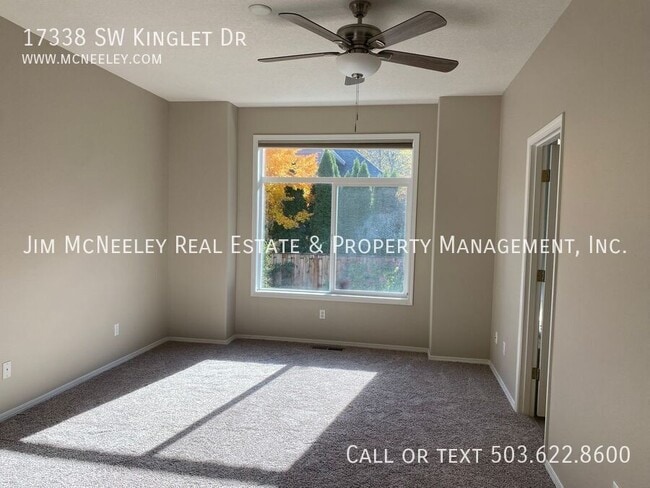 Building Photo - 17338 SW Kinglet Dr