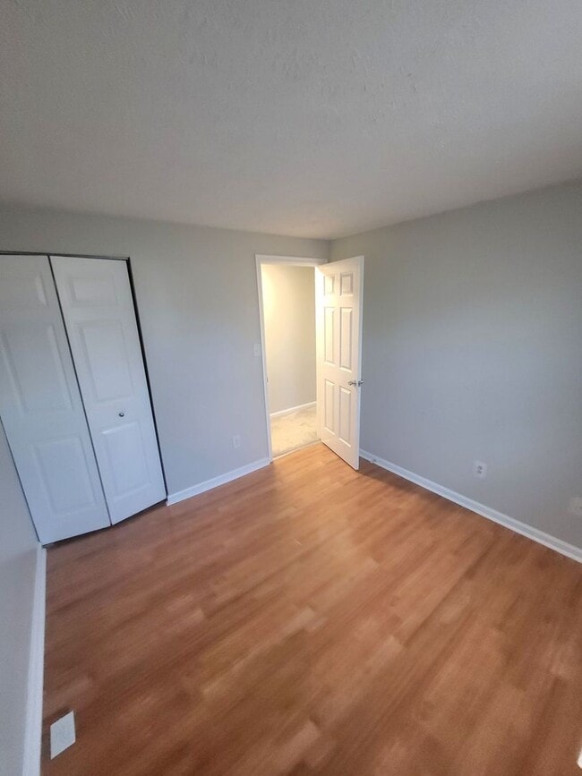 Building Photo - 47 Lucinda Ct