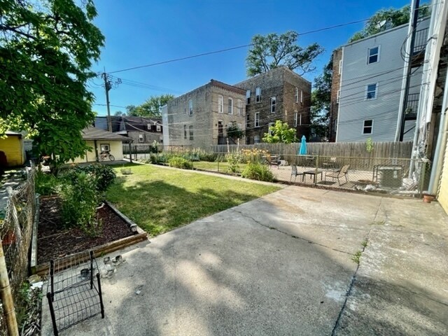 Building Photo - 1448 N Kedzie Ave