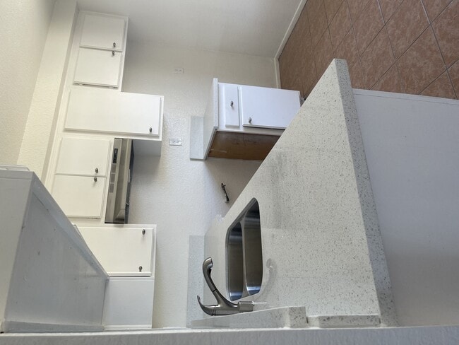 Floorplan - 11503 Menlo Ave.
