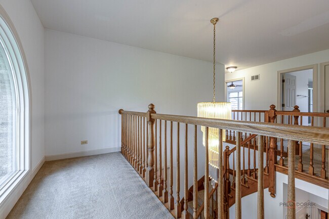 Building Photo - 5420 Belmont Ct