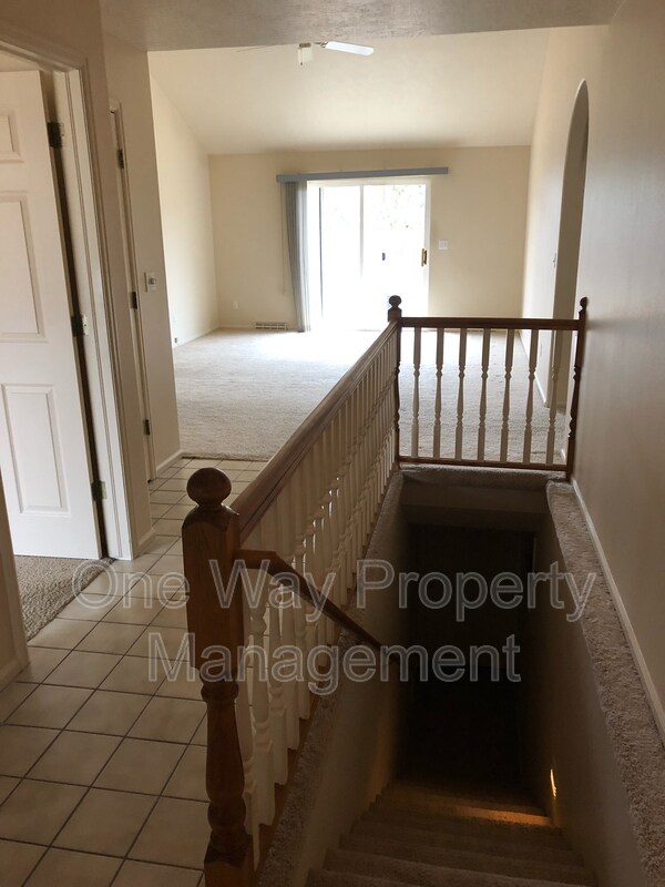 Building Photo - 243 N 48th Ave Ct