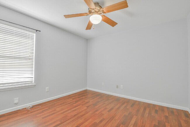 Building Photo - Wonderful 3/2/2 in North Lubbock!