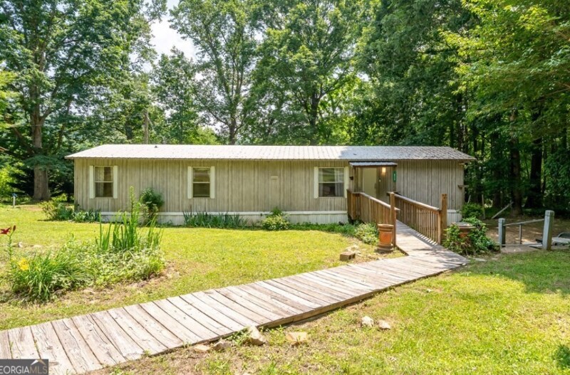 Primary Photo - 217 Windy Hill Rd