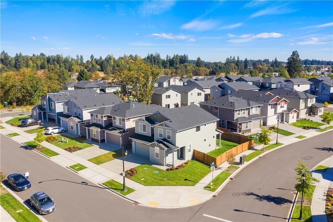 Building Photo - 7810 21st Ave SE