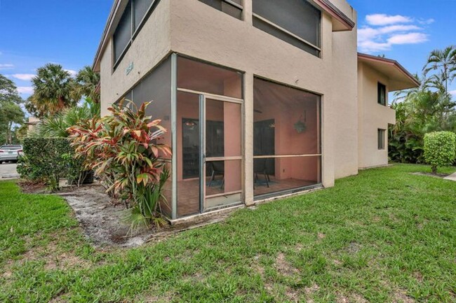 Building Photo - 12641 Westhampton Cir