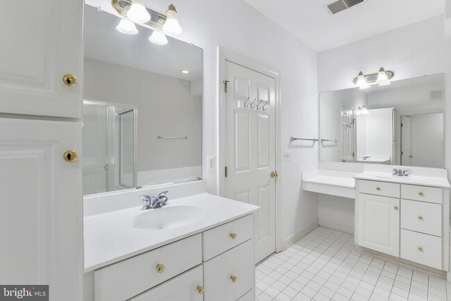 Building Photo - 7106 Point Replete Cir