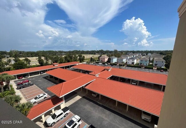 Building Photo - 2400 Grandiflora Blvd