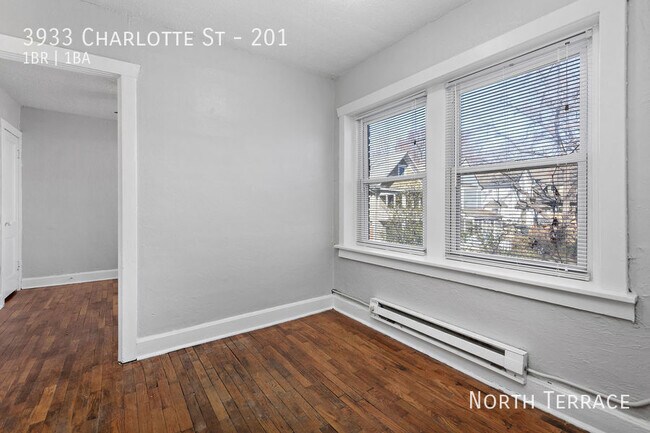 Building Photo - 3933 Charlotte St