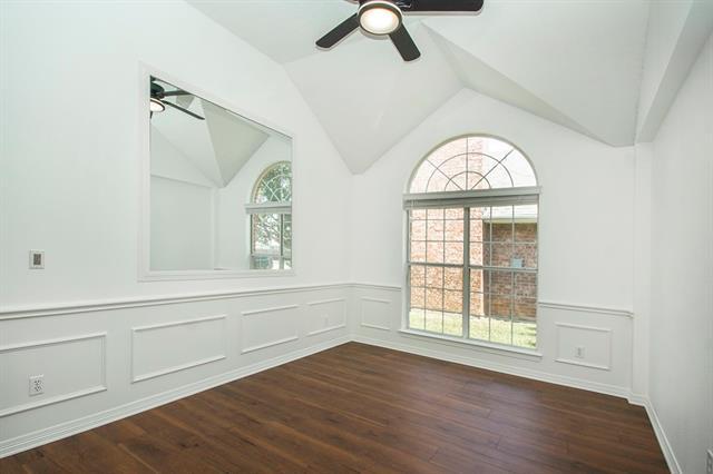 Building Photo - 7981 Kings Ridge Rd