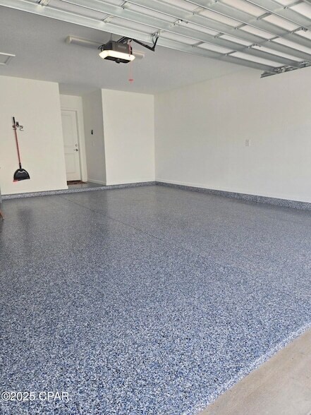 Building Photo - 8634 Sand dollar Dr