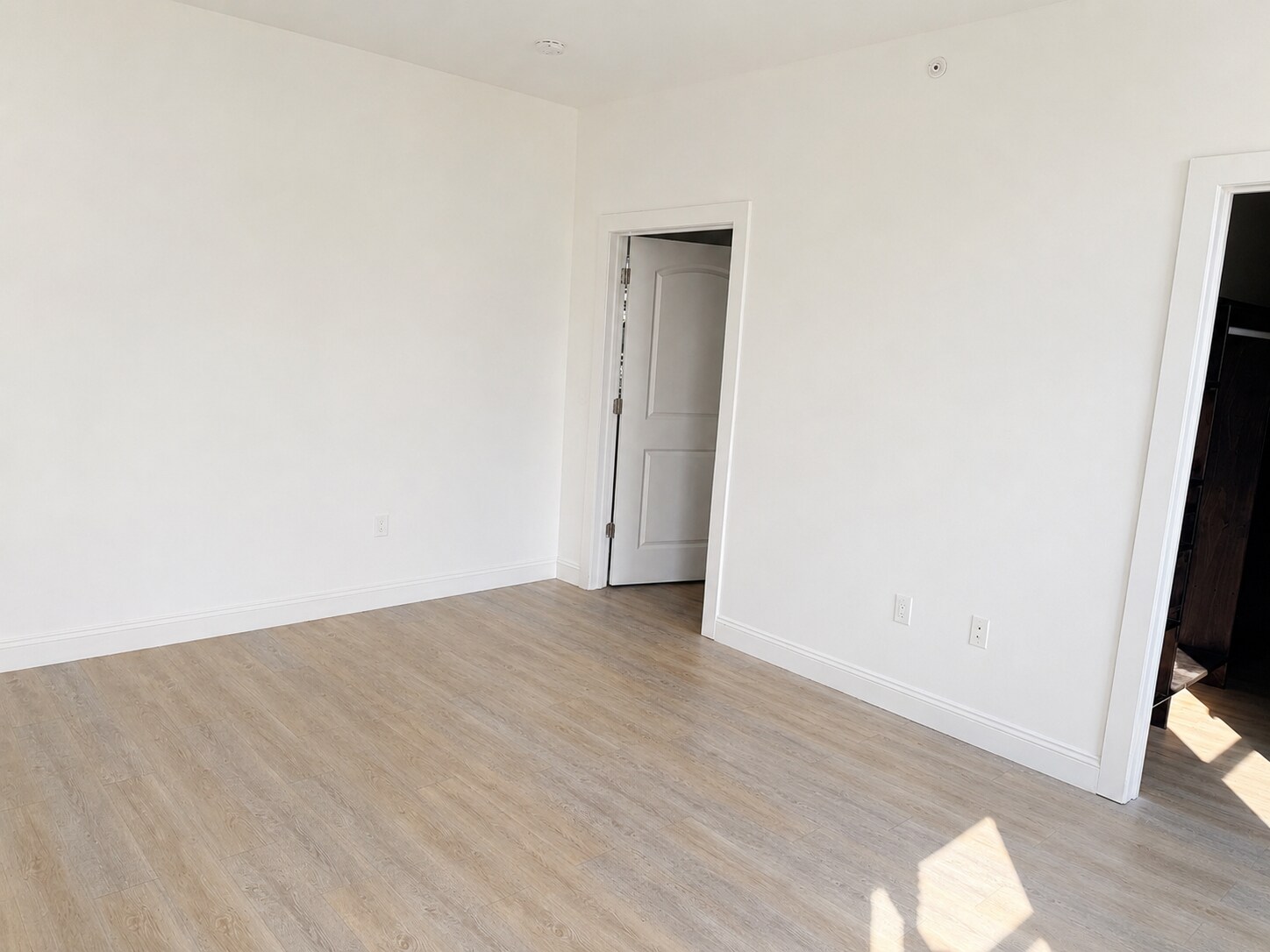 Building Photo - 6400 Jefferson St