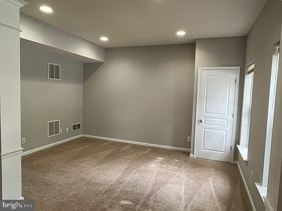 Building Photo - 1930 Cavalier Ln