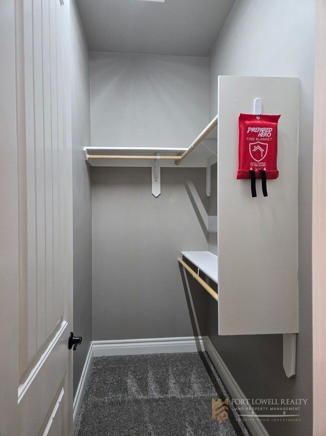 Building Photo - Stunning 2-bed, 2-bath Casita in North Phoenix