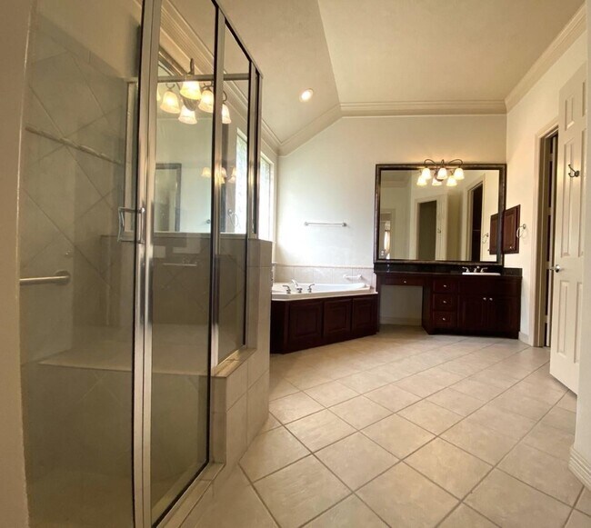 Building Photo - 8311 Cabrillo Landing Ct
