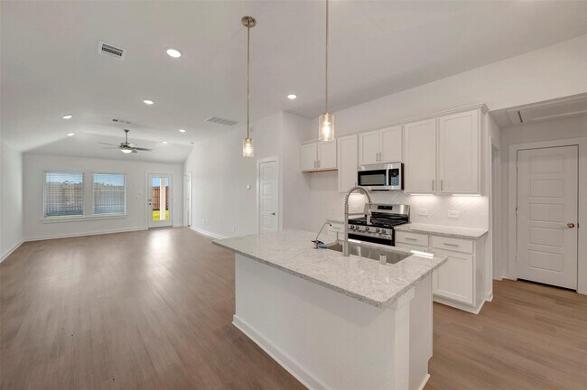 Building Photo - 21227 Jacaranda Blossom Wy