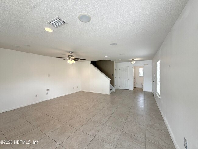 Building Photo - 104 Crete Ct
