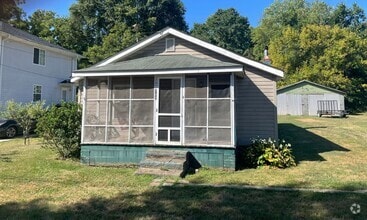 Building Photo - Welcome to FireDepartment102, a charming 2...