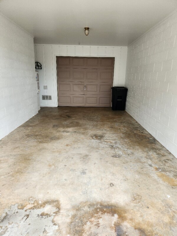 Building Photo - 4780 Pontchartrain Dr