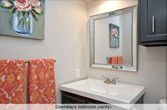 Building Photo - 16115 Windermere Dr