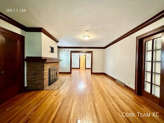 Building Photo - 4819 Jarboe St