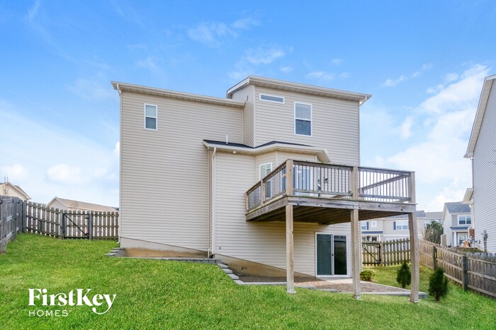 Building Photo - 121 Siena Dr