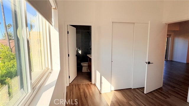 Building Photo - 1418 Cloverdale Ave