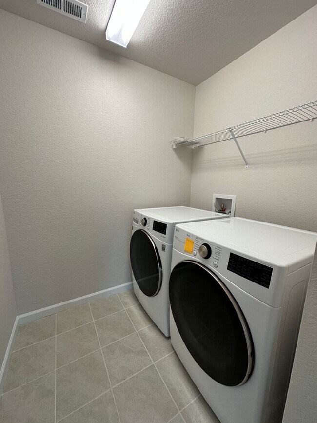 Building Photo - ---UPGRADED HOUSE---Single family house in Parker