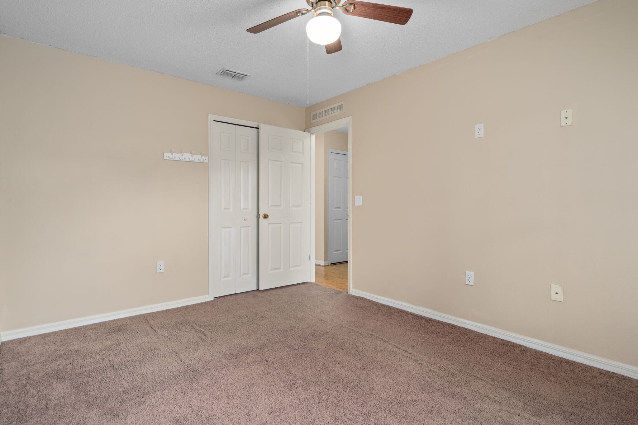 Bedroom 3 of 4 - 9572 Horizon Dr