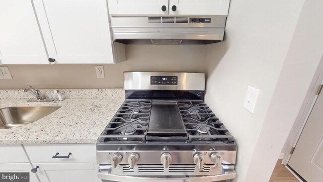 Building Photo - 564 Wilson Bridge Dr