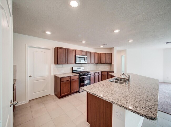 Building Photo - 5031 Gazelle Leap Ln