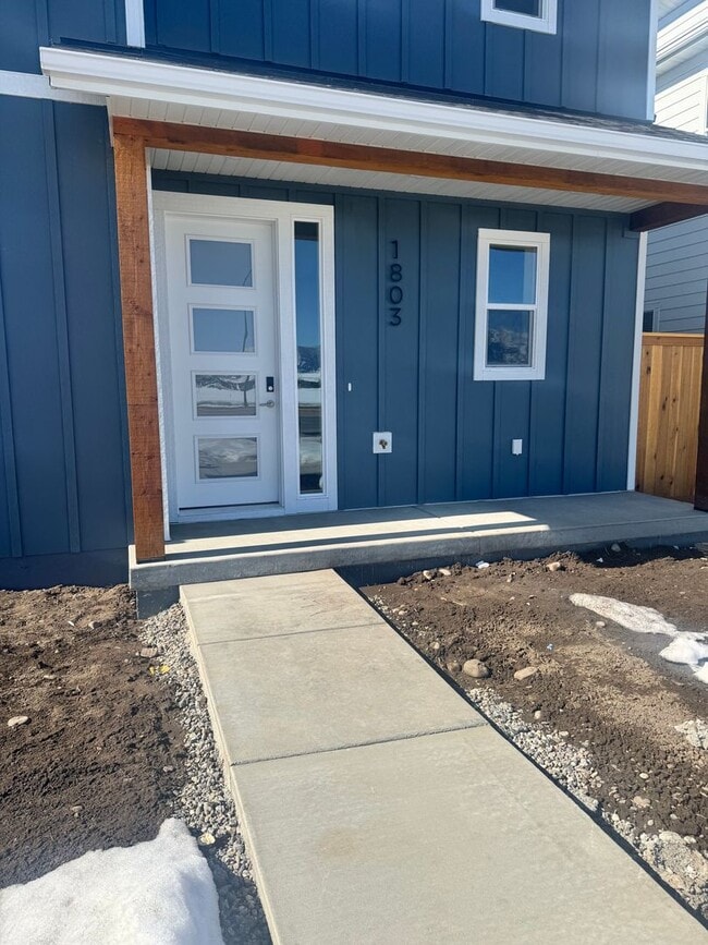 Building Photo - Brand New 4 Bedroom Home in Northwest Crossing