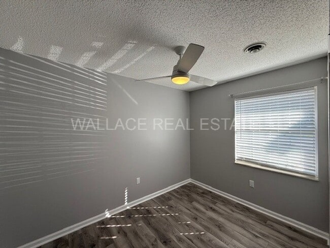 Building Photo - BEAUTIFUL, UPDATED 2 BEDROOM TOWNHOUSE IN PLEASANT TRACE!!