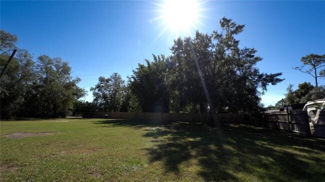 Building Photo - 1550 E Orlando Rd